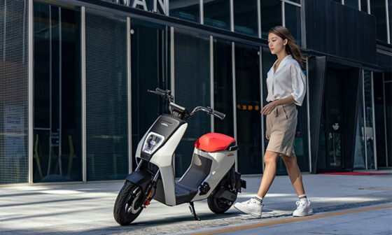 le scooter électrique à pédales de Honda